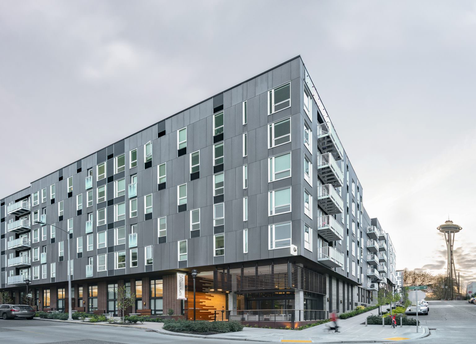 Elan Uptown Flats er Thompson