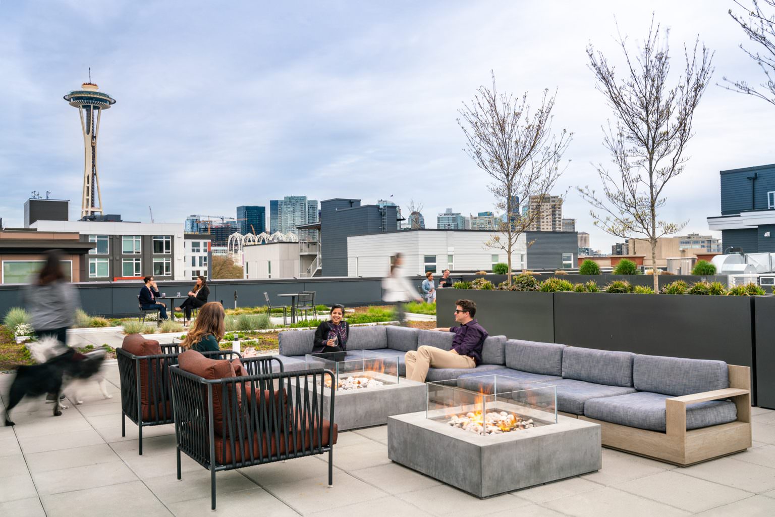 Elan Uptown Flats er Thompson