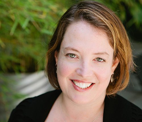 Elizabeth Holland photo